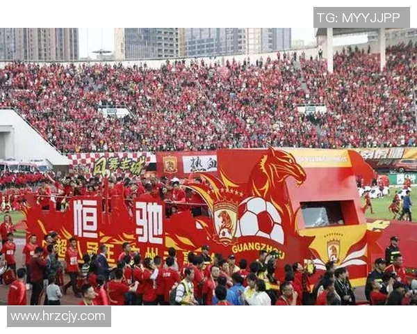 广州恒大迎战埃及球队展现中超实力与国际足球魅力的巅峰对决 广州恒大迎战埃及球队展现中超实力与国际足球魅力的巅峰对决