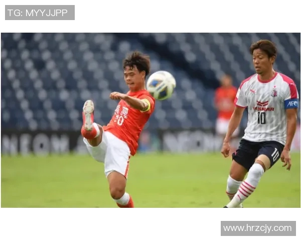 恒大迎战舍佩斯全力争胜展现球队实力与决心