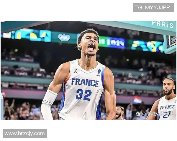 文班亚马新秀赛季表现惊艳场均数据领先同届球员引发关注