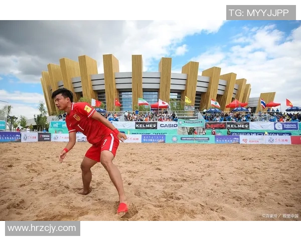 沙滩足球激情对决埃及队挑战巴西队展现巅峰技艺与团队合作