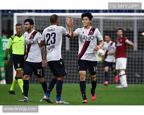 达尼洛：从足球场上的闪耀星辰到生活中的不懈追求者