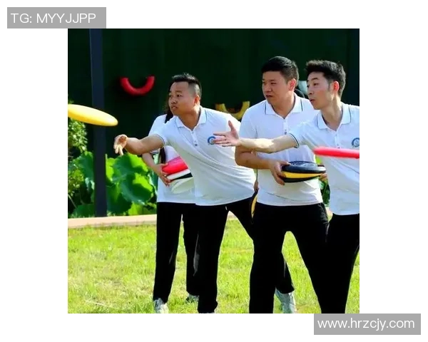 飞盘竞技的魅力与挑战：深入探讨深圳飞盘队的战术与团队协作