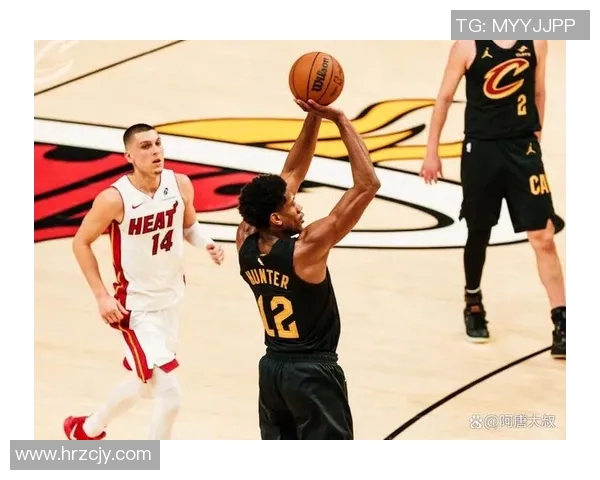 2016年NBA季后赛骑士与老鹰激战回顾与精彩瞬间分析